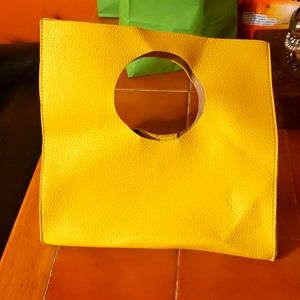Yellow clutch
